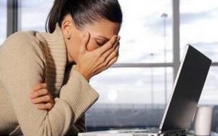 眼睛看東西久了會犯困如果不休息會的什么眼病？